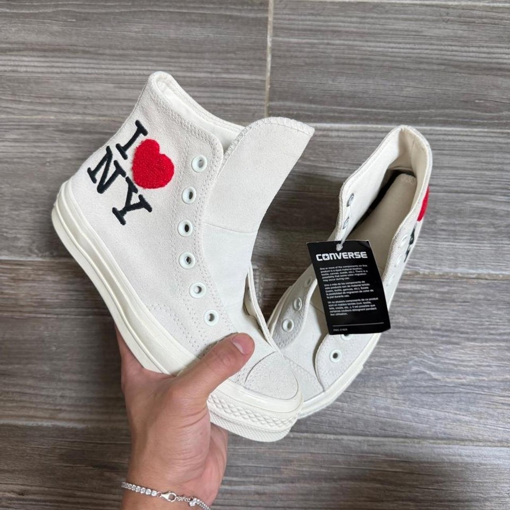 White Converse Chuck Taylor All Star high top sneakers 'I ❤️ NY' size 5 women's